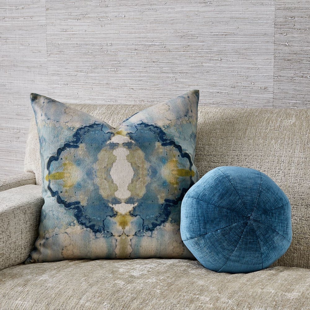 Pillows & Cushions